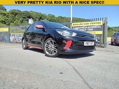 Usado Kia Rio 83 HP (61 kW) 2017 Preto Citadino