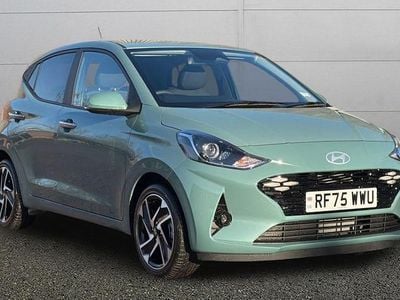 Green New 2025 Hyundai i10 Premium Hatchback | £17,499 (Good price)