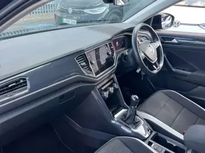 Used VW T-Roc SEL 150 HP (110 kW) 2019 Black SUV