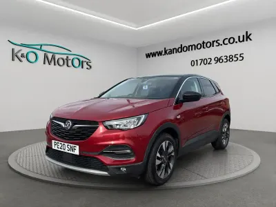 Used Vauxhall Grandland X SRi 131 HP (96 kW) 2020 Red SUV