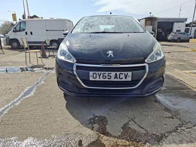 Second-hand Peugeot 208 Active 68 CP (50 kW) 2015 Negru Hatchback