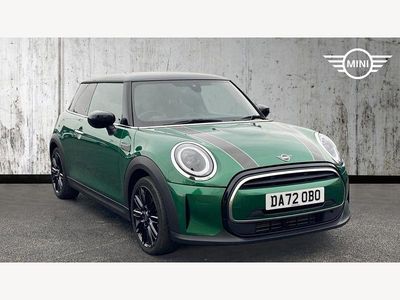 Begagnad Mini Cooper Exclusive 134 HK (98 kW) 2022 Grön Halvkombi