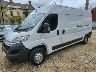 Used Citroën Relay 140 HP (102 kW) 2023 White Van