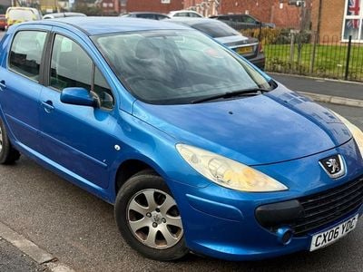 Blue Used 2006 Peugeot 307 S Hatchback | £995 (Super price)