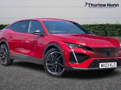 Used Peugeot 408 GT 131 HP (96 kW) 2023 Red SUV