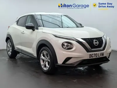 Begagnad Nissan Juke N-Connecta 2020 Vit SUV