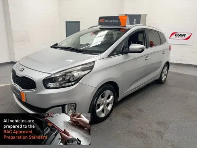 Used Kia Carens
