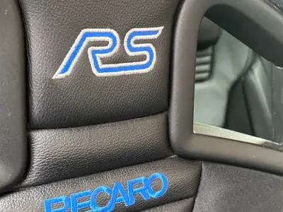 Used Ford Focus RS 350 HP (257 kW) 2016 Blue Hatchback