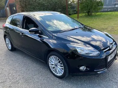 Usado Ford Focus Zetec 2012 Preto Citadino