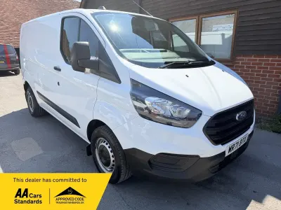 Used Ford Transit Custom 105 HP (77 kW) 2021 White Van