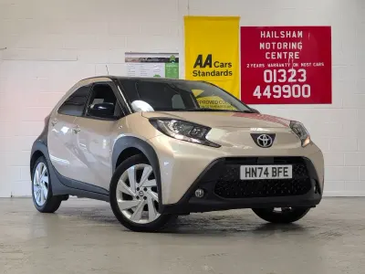 Used Toyota Aygo X 72 HP (52 kW) 2024 Beige SUV