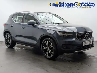 Usado Volvo XC40 Inscription 190 HP (139 kW) 2020 Azul SUV