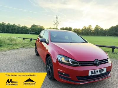 Used VW Golf VII Match 105 HP (77 kW) 2015 Red Hatchback