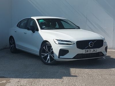 Used Volvo S60 R-Design 390 HP (286 kW) 2021 White Sedan