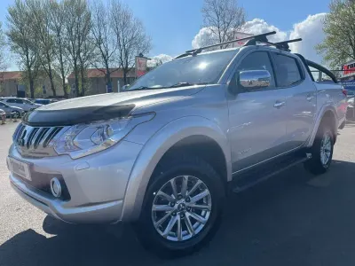 Second-hand Mitsubishi L200 Warrior 178 CP (130 kW) 2015 Argintiu Pickup