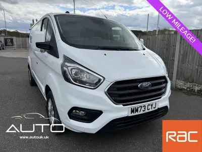 Begagnad Ford Transit Custom Limited 130 HK (95 kW) 2023 Vit Van