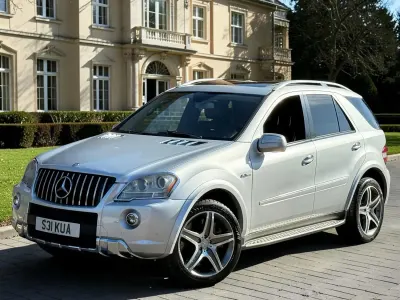 Käytetty Mercedes ML63 AMG AMG 2009 Hopea Katumaasturi