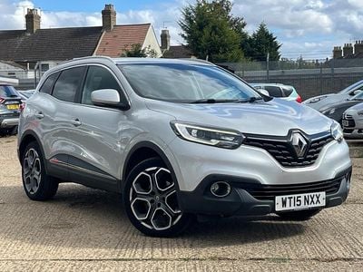 Usado Renault Kadjar Dynamique 110 HP (80 kW) 2015 Prateado SUV