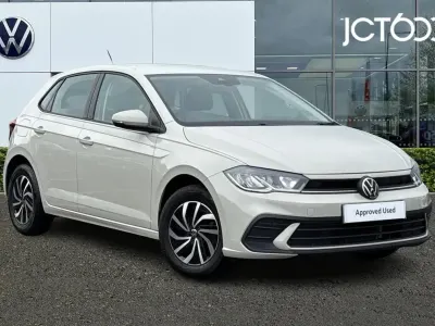 Used VW Polo Life 80 HP (58 kW) 2023 Grey Hatchback