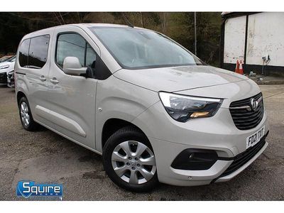 Used Vauxhall Combo S 100 HP (73 kW) 2021 Grey MPV