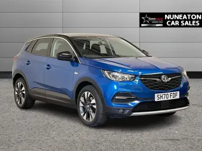 Used Vauxhall Grandland X SRi 130 HP (95 kW) 2020 Blue SUV