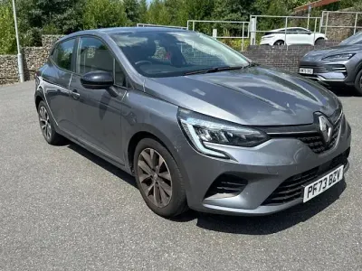 Used Renault Clio Evolution 90 HP (66 kW) 2022 Grey Hatchback