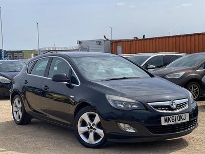 Used Vauxhall Astra SRi 115 HP (84 kW) 2011 Black Hatchback
