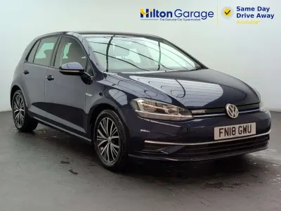 Used VW Golf VII SE 128 HP (94 kW) 2018 Blue Hatchback
