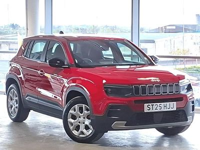 Begagnad Jeep Avenger Altitude 100 HK (73 kW) 2025 Röd SUV