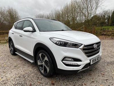 White Used 2016 Hyundai Tucson Premium SE SUV | £10,290 (Fair price)