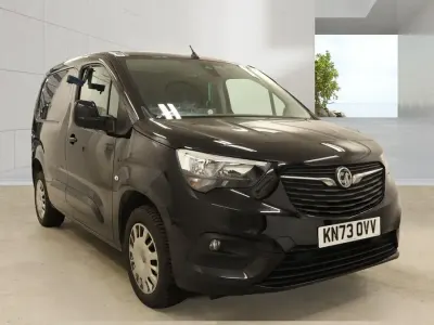 Used Vauxhall Combo 100 HP (73 kW) 2023 Black MPV