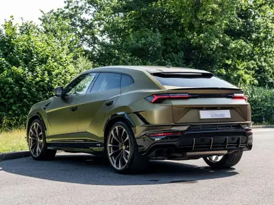 Used Lamborghini Urus 2024 Green SUV
