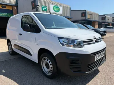 Used Citroën Berlingo 100 HP (73 kW) 2023 White MPV