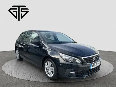 Begagnad Peugeot 308 Active 2018 Svart Halvkombi