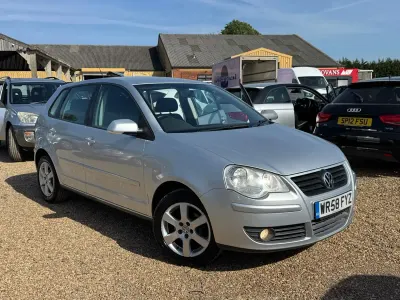 Used VW Polo Match 80 HP (58 kW) 2008 Silver Hatchback