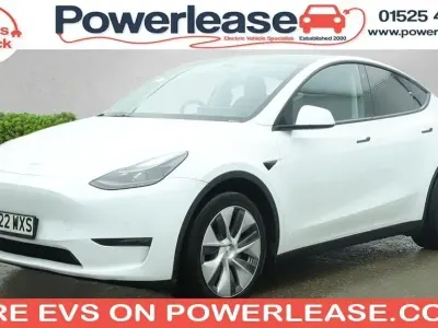 Begagnad Tesla Model Y Long Range AWD 282 kW (384 HK) 2022 Vit SUV