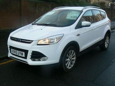 Used Ford Kuga Titanium 150 HP (110 kW) 2015 White SUV