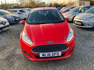 Used Ford Fiesta Zetec 2016 Red Hatchback
