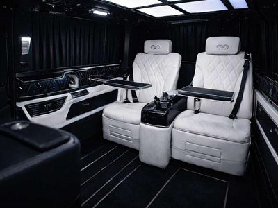 New Mercedes V300 AMG line 2025 Grey MPV