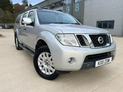 Used Nissan Navara 2011 Silver Pickup