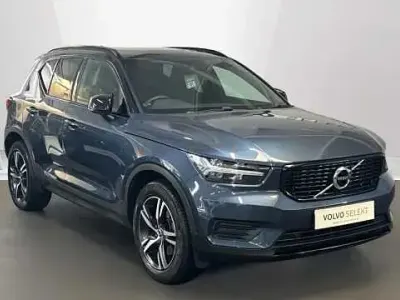 Used Volvo XC40 R-Design 194 HP (142 kW) 2022 SUV