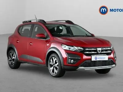 Used Dacia Sandero Prestige 91 HP (66 kW) 2022 Red Hatchback