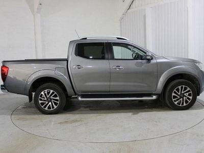 Grey Used 2018 Nissan Navara Tekna Pickup | £16,995 (Fair price)