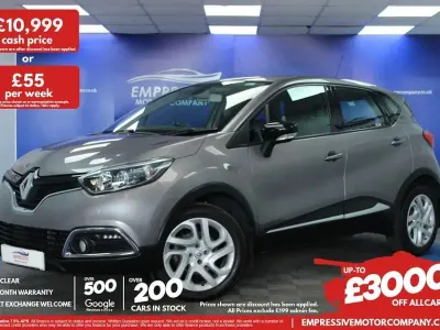 Usado Renault Captur Dynamique 90 HP (66 kW) 2016 Cinzento SUV
