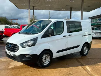 Used Ford Transit Custom 105 HP (77 kW) 2019 White Van
