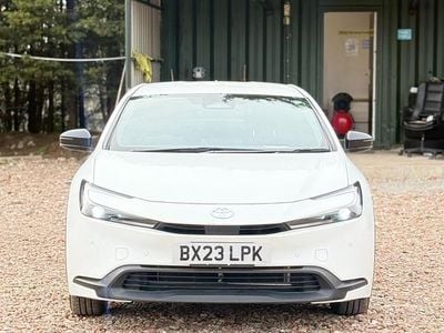 Used Toyota Prius 2023 White Hatchback