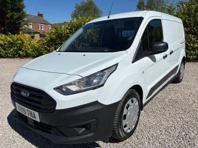 Usado Ford Transit Connect 75 HP (55 kW) 2019 Branco Monovolume