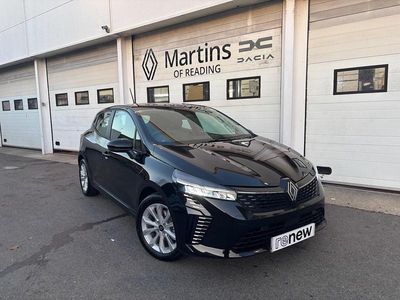 Black Used 2025 Renault Clio V Evolution Hatchback | £16,995 (Good price)