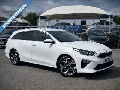 Used Kia Ceed Sportswagon Turbo 114 HP (83 kW) 2018 White Estate