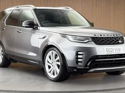Used Land Rover Discovery HSE Dynamic 300 HP (220 kW) 2021 Eiger grey SUV